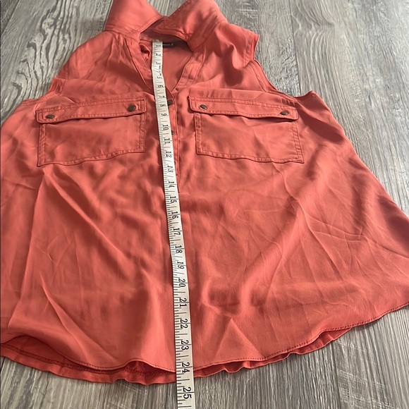 Rock & Republic Orange Sleeveless Asymmetrical Polo Blouse - Picture 7 of 7